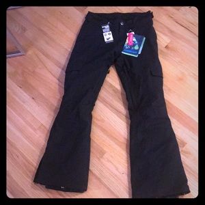 Women’s brand new skinny flared bottom ski pants